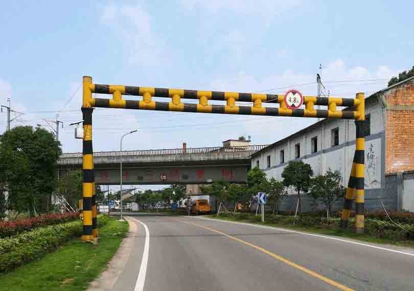 宜春铁路限高架